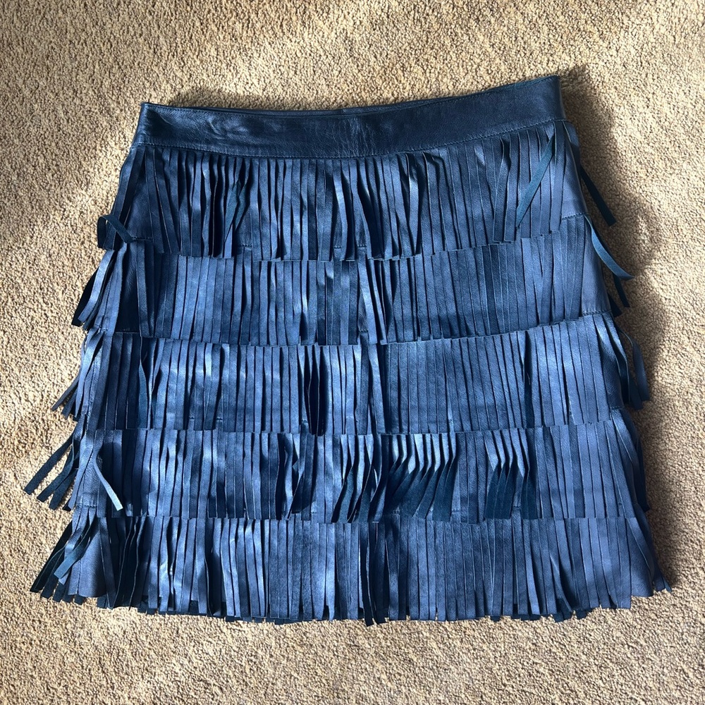 Black leather fringed miniskirt 💃🏻 VINTAGE